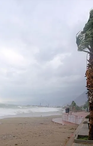 HAVA DURUMU | Saatte 60 km! Hafta sonu plan yapanlar dikkat! Meteoroloji'den o illere flaş uyarı!