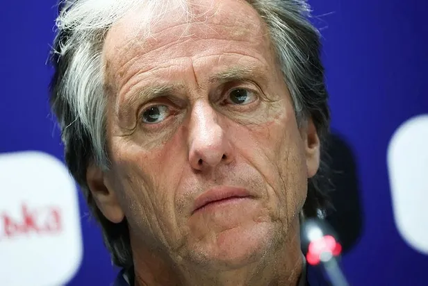 Fenerbahçe’nin hocası Jorge Jesus, Dinamo Kiev maçı öncesi konuştu: Umarım kazanan yine ben olurum-5