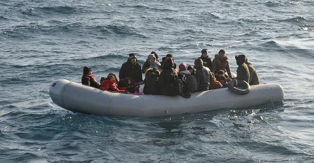 Ayvalık’ta 87 göçmen ve 2 organizatör zanlısı jandarma ekiplerine yakalandı