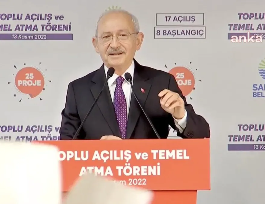 Kılıçdaroğlu’na protesto şoku! Kağıt fırlattılar