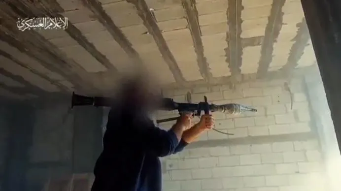 Yeni görüntüler yayınlandı: Kassam Tugayları katil İsrail askerlerini hedef aldı!-5