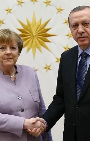 Başkan Erdoğan Merkel ile görüştü