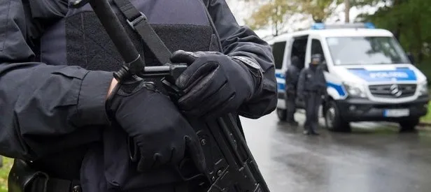 Almanya’da bomba alarmı! Polis harekete geçti