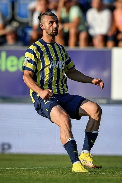 son-dakika-fenerbahce-slovackoyu-yendi-tur-geldi-1660244583601.jpg