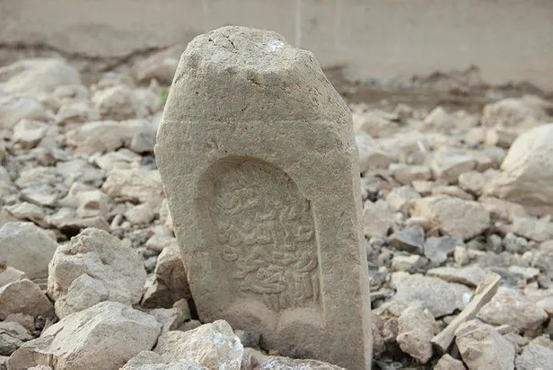 sivasta-baraj-sulari-cekildi-tarihi-cami-gun-yuzune-cikti-1577812077780.jpeg Sivas'ta baraj suları çekildi tarihi cami gün yüzüne çıktı-4