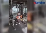 Ece Seçkin spor yaparken sınırları zorladı! Sosyal medya onu konuştu