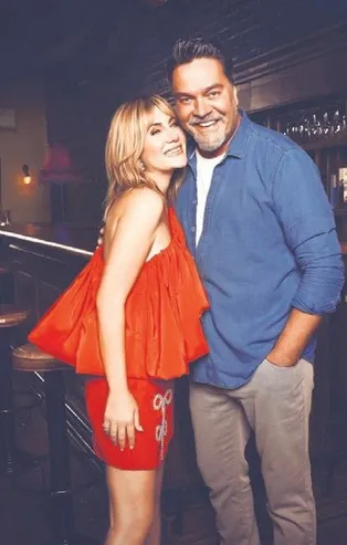 Ayla Çelik ve Beyazıt Öztürk'ten "Şiki Şiki Baba" düeti