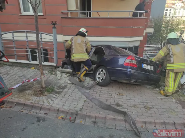 Olmaz demeyin oldu! Ümraniye'de balkona araba düştü - 4
