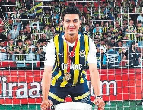 Yiğit Efe Demir Fener’den gidiyor