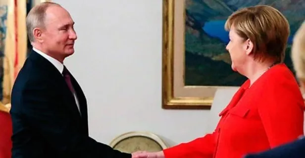 Kritik gelişme! Merkel Putin'i ikna etti