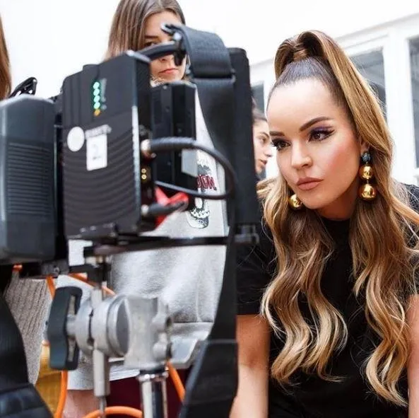 'Bengü mü Jennifer Lopez mi' diye karşılaştırınca...-1