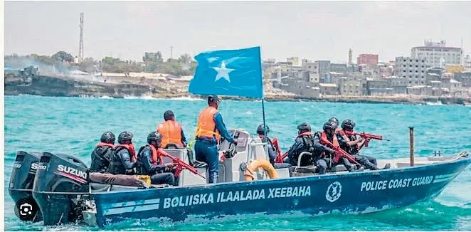 somalide-rehine-operasyonu-1788988081409.jpeg Somali açıklarında kaçırılan Türk bayraklı MV LATUF gemisi, Türk ve Somali güçlerinin ortak operasyonuyla kurtarıldı-3