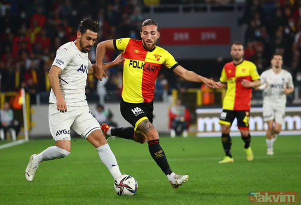 İrfan Can Kahveci, Vitor Pereira'ya tepkili! Mesut Özil sakinleştirdi: "Ben böyle bir şey görmedim" - 4