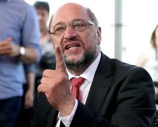 Salladığın parmaklara dikkat et Schulz