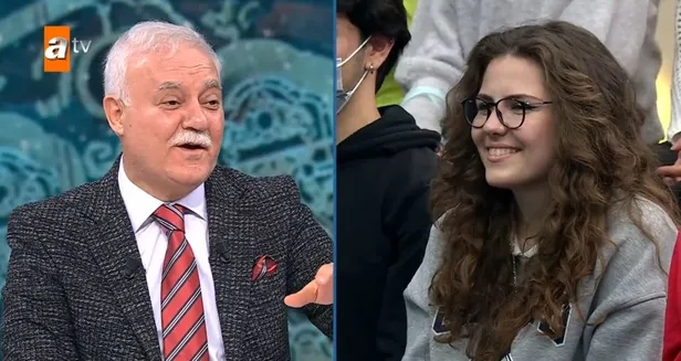 nihat-hatipogluna-soruldu-eger-televizyon-kanalini-degistirirsem-studyoda-gulumseten-anlar-1650472004172.jpg