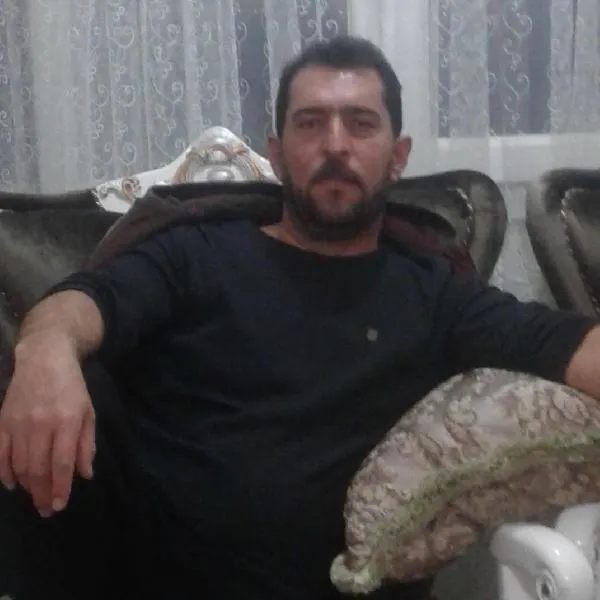 İzmir'de kahvehane önünde silahlı kavga: Ölü ve yaralılar var!-7