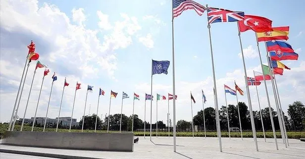 Son dakika: Finlandiya NATO’nun 31. üyesi oldu! Bayrağı karargaha çekilecek