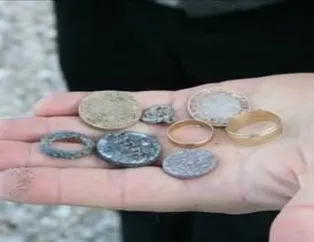 Ölüdeniz sahili delik deşik oldu