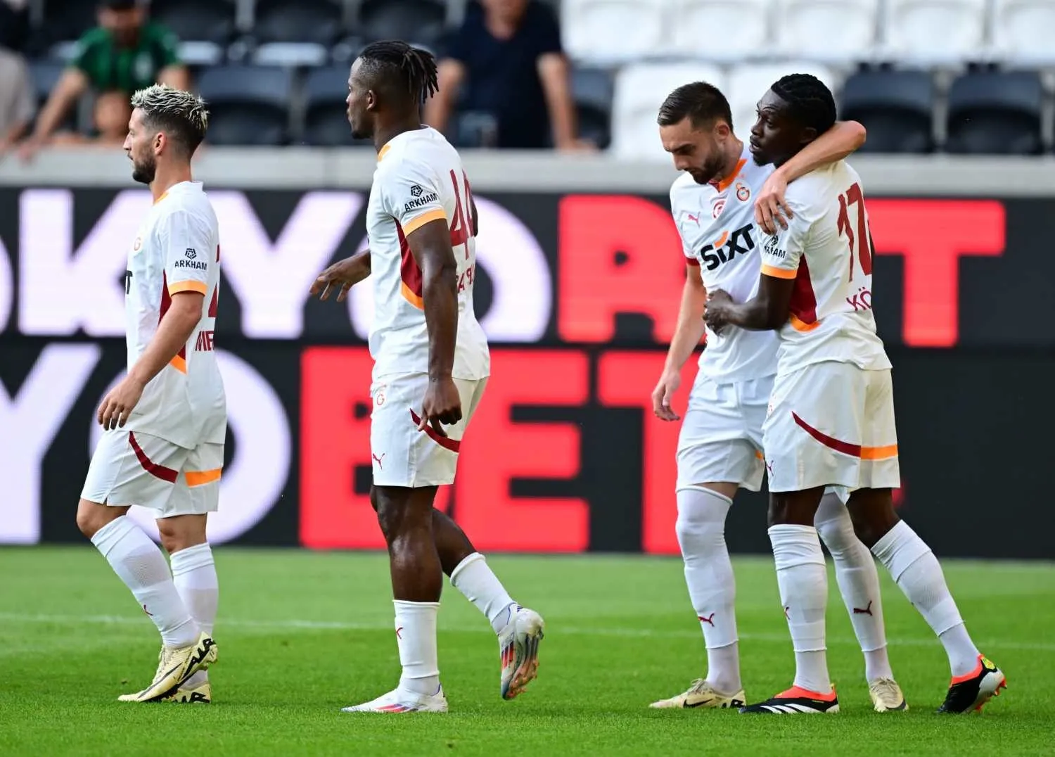 Galatasaray'dan eski yıldızına transfer teklifi! Okan Buruk onu istedi - 9