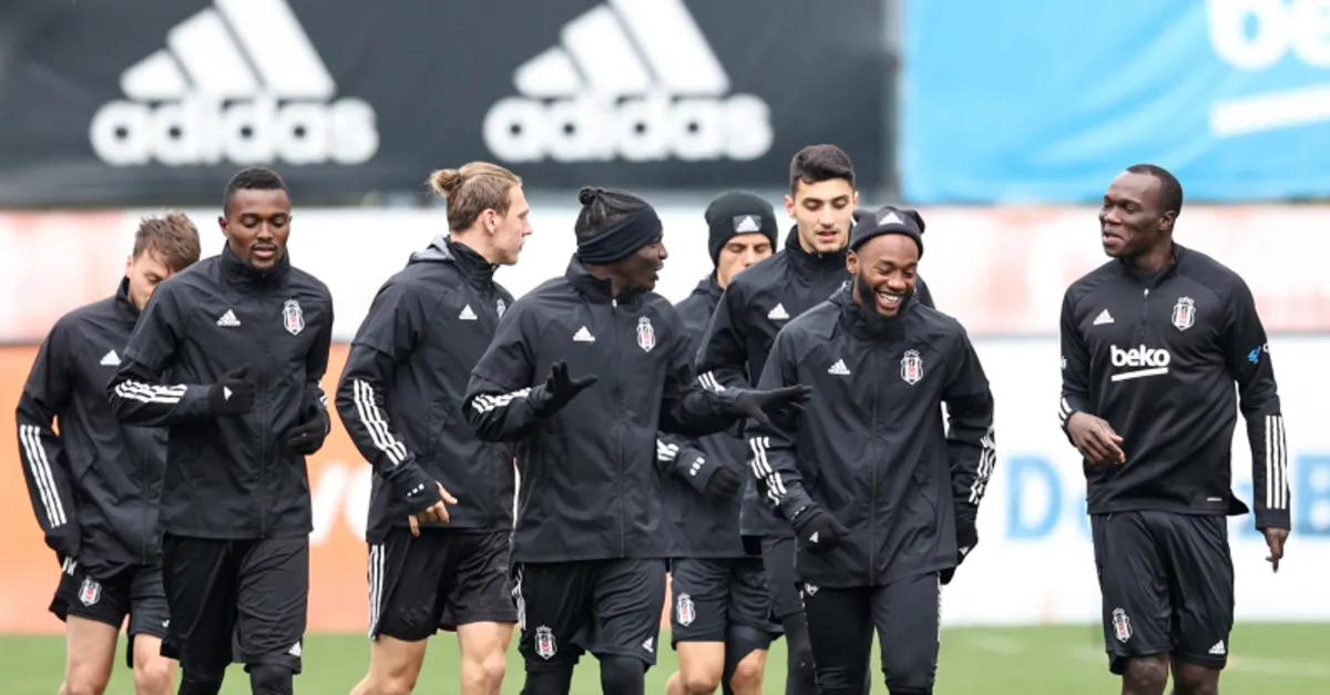 Beşiktaş ve Fenerbahçe 353. kez karşı karşıya gelecek! Dev derbi öncesi dikkat çeken istatistik