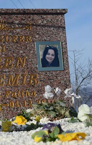 Ceren Özdemir'in o sözleri mezar taşında!