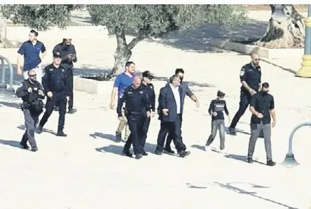 İt-kopuk Aksa’yı bastı