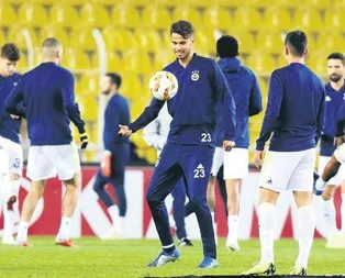 Jailson’un yerine ilk aday Reyes