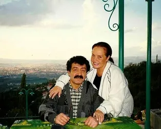 Müslüm Gürsesin eşi Muhterem Nur kimdir? Muhterem Nur kaç yaşında, nerelidir? İşte hayatı...