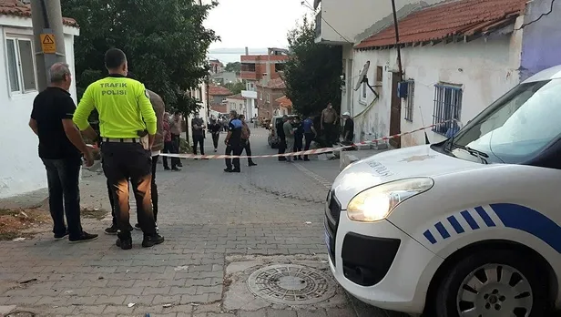 canakkalede-vahset-annesinin-basina-keserle-vurarak-oldurdu-1631822428307.jpeg Çanakkale'de vahşet! Annesinin başına keserle vurarak öldürdü-3