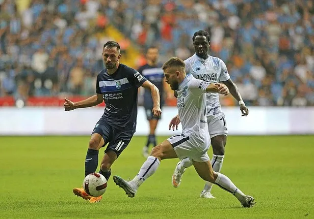 adana-demirspor-uefa-konferans-ligi-3-on-eleme-turunda-osijeki-5-1-maglup-etti-1691697833574.jpeg