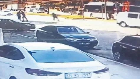1655761872440.jpeg Kadın kılığına girerek töre davası uğruna eski eşini yaraladı, sevgilisini ise öldürdü-4