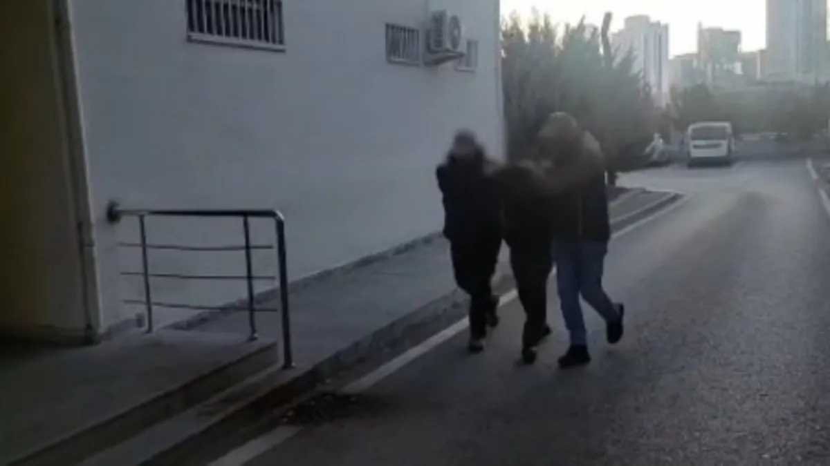 27 ilde eş zamanlı FETÖ operasyonu: 47 kişi tutuklandı