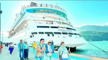 Muğla'da dev yolcu gemileri üst üste demirleyecek: Marmaris Limanı'na 3 günde 12 bin yolcu