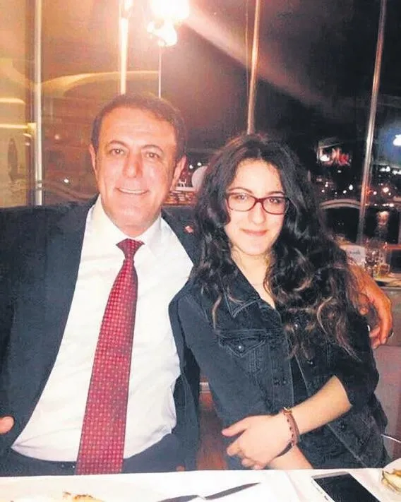Aydın Milletvekili Hüseyin Yıldız, danışmanı E.Ş.'yi darp etti! İnceleme başlatıldı-1