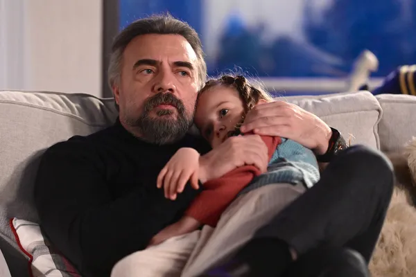 ben-bu-cihana-sigmazam-13-bolum-2-fragmani-yayinlandi-burada-kurallari-ben-koyarim-siz-oyunu-oynarsiniz-1670862297187.jpg Ben Bu Cihana Sığmazam 13. bölüm 2. fragmanı yayınlandı: "Burada kuralları ben koyarım, siz oyunu oynarsınız!"-2