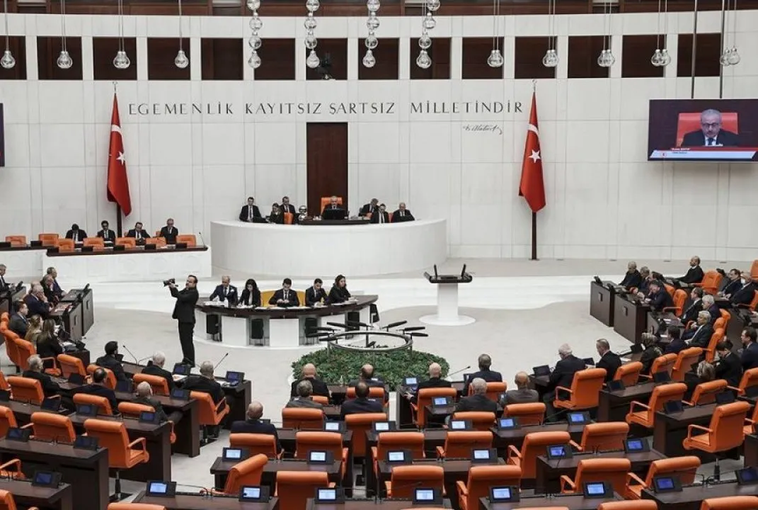 5 OHAL kararnamesi mecliste!