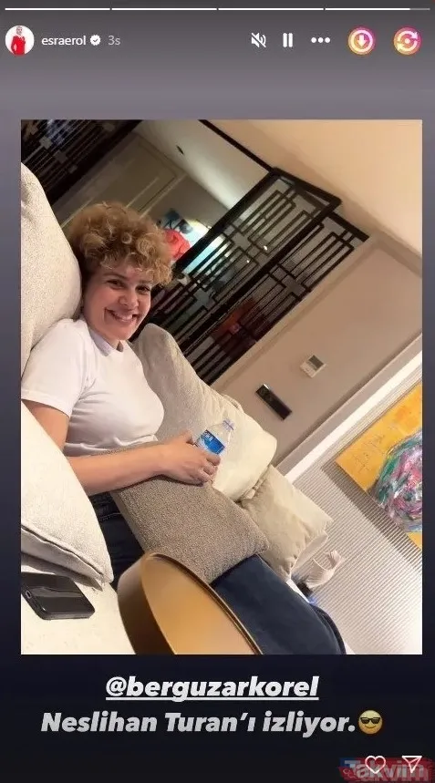 Esra Erol, Bergüzar Korel ve Sema Ergenekon bir arada! Kız gecesinden dostane fotoğraf: "Totemler yapıldı sezona hazırız" - 4