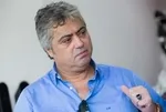 87 model arabası ve sandıkta sakladığı kasetiyle yola çıktı: Cengiz Kurtoğlu'yla tanışma hayali gerçek oldu