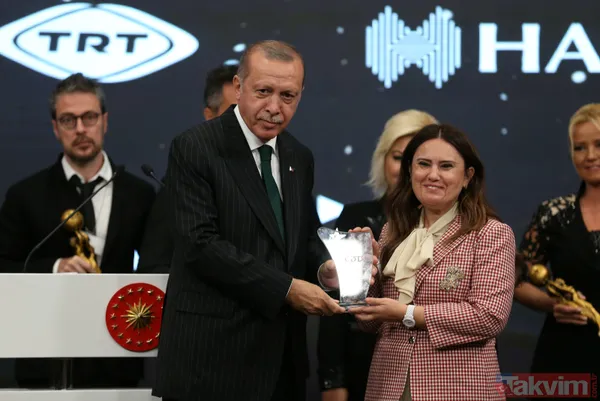 Başkan Erdoğan, Radyo Televizyon Gazetecileri Derneği 2017 Yılı Medya Oscarları Ödül Töreni'ne katıldı - 16