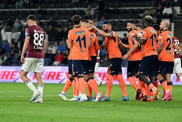 firtinadan-kotu-kapanis-trabzonspor-basaksehire-3-1-maglup-oldu-1686078670596.jpeg Fırtına'dan kötü kapanış! Trabzonspor, Başakşehir'e 3-1 mağlup oldu-5
