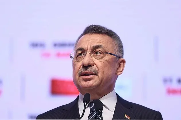Cumhurbaşkanı Yardımcısı Fuat Oktay'dan Yunanistan Başbakanı'nın ABD kongresinde ayakta alkışlanması skandalına tepki