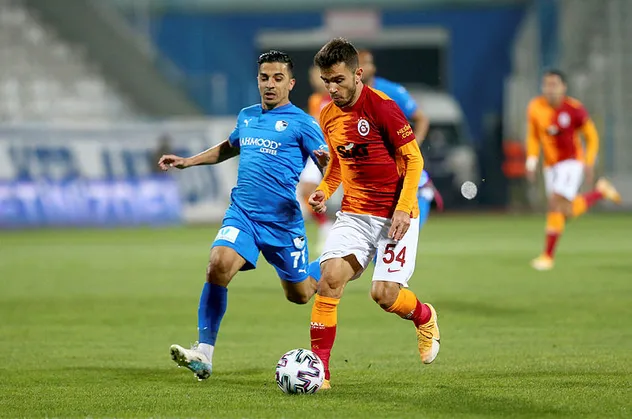 Galatasaraylı Emre Kılınç'ın mutlu günü! Baba oldu