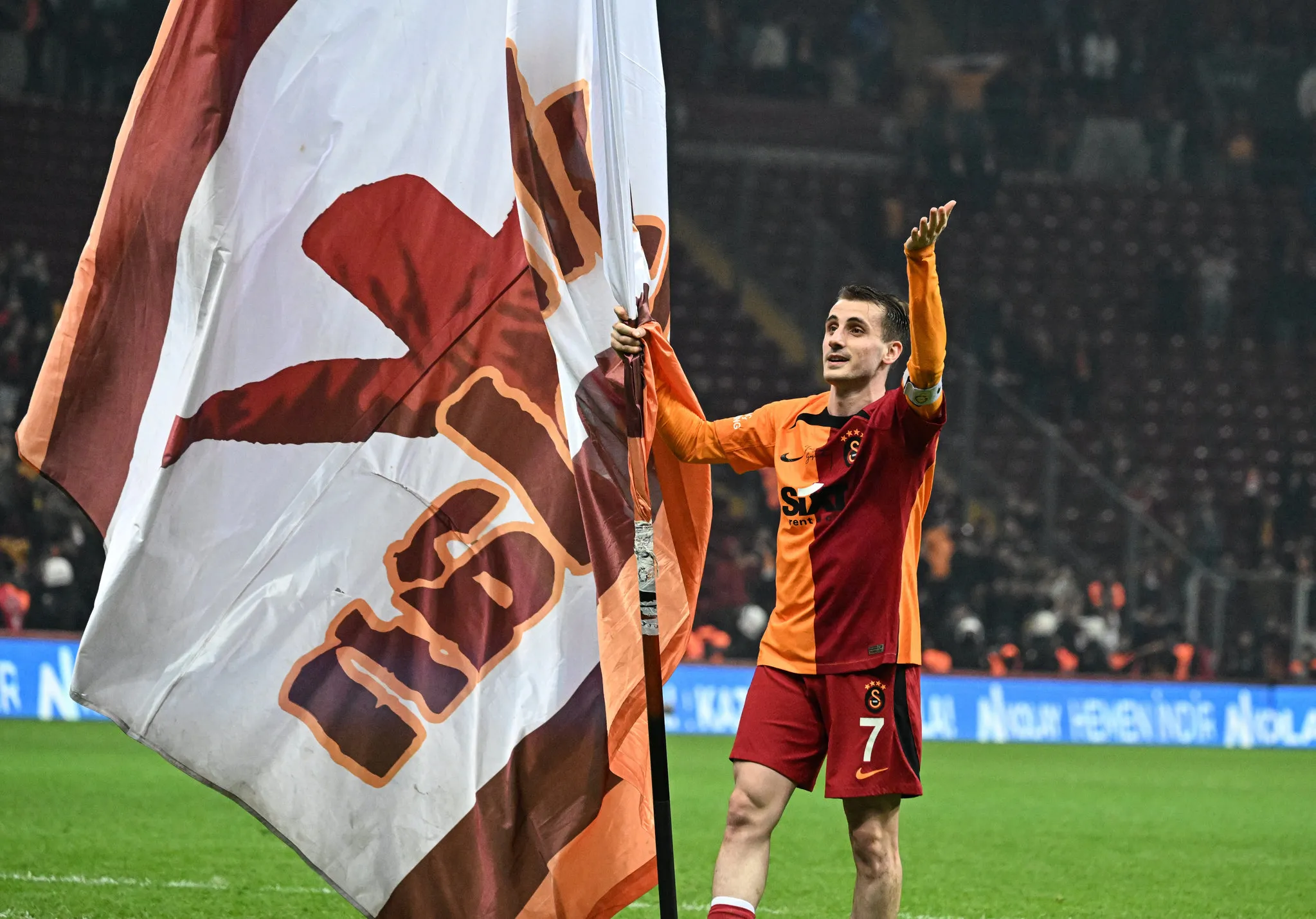 Galatasaray'da ayrılık! Rekor bonservisle gidecek - 11