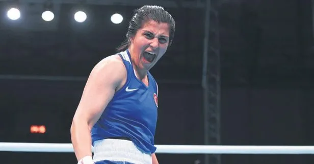 3. Avrupa Oyunları boks branşında kadınlar 66 kiloda Busenaz Sürmeneli altın madalya kazandı