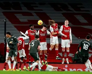 ManU’nun zirve yarışına bir darbe de Arsenal’den