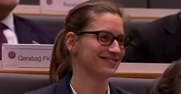 Galatasaray-Sparta Prag ile eşleşti! Kura çekimi sırasında Çekya ekibinin kadın yöneticisinin yüz ifadesi gündem oldu