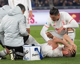 Futbol dünyasından Merih Demirala geçmiş olsun mesajları yağdı