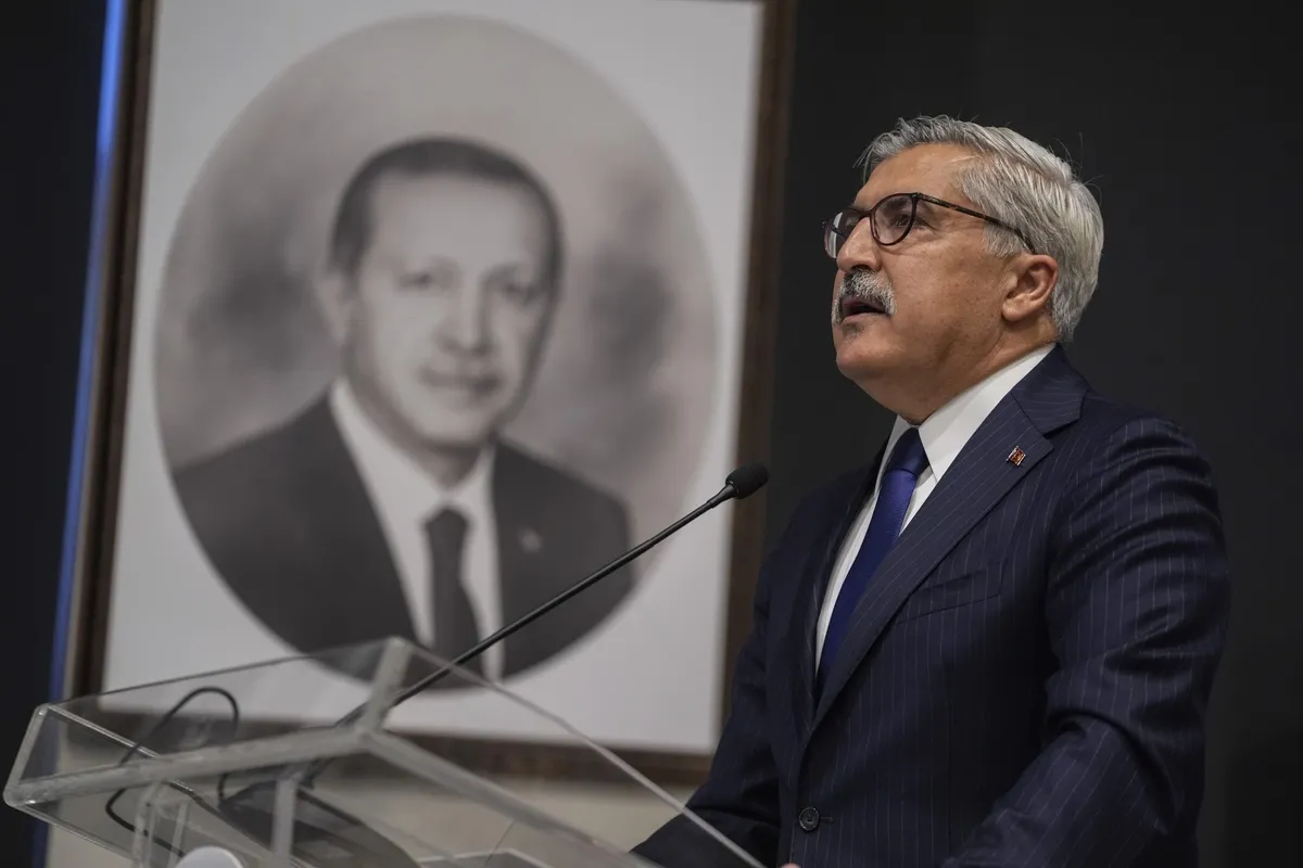 ak-parti-mecliste-toplandi-gundem-cerceve-yasa-kanun-teklifi-1785919410982.jpeg Çerçeve Yasa Kanun Teklifi Meclis'e geliyor! 12 maddede tüm detaylar Takvim'de: Silah bırakmada tespit ve teyit MGK'da-3