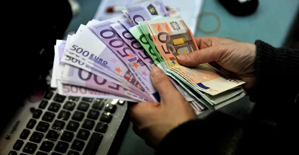 Dolar, euro ve sterlin ne kadar oldu? 1 Ekim döviz kurları! Dolar ve euro alış satış fiyatları kaç TL?