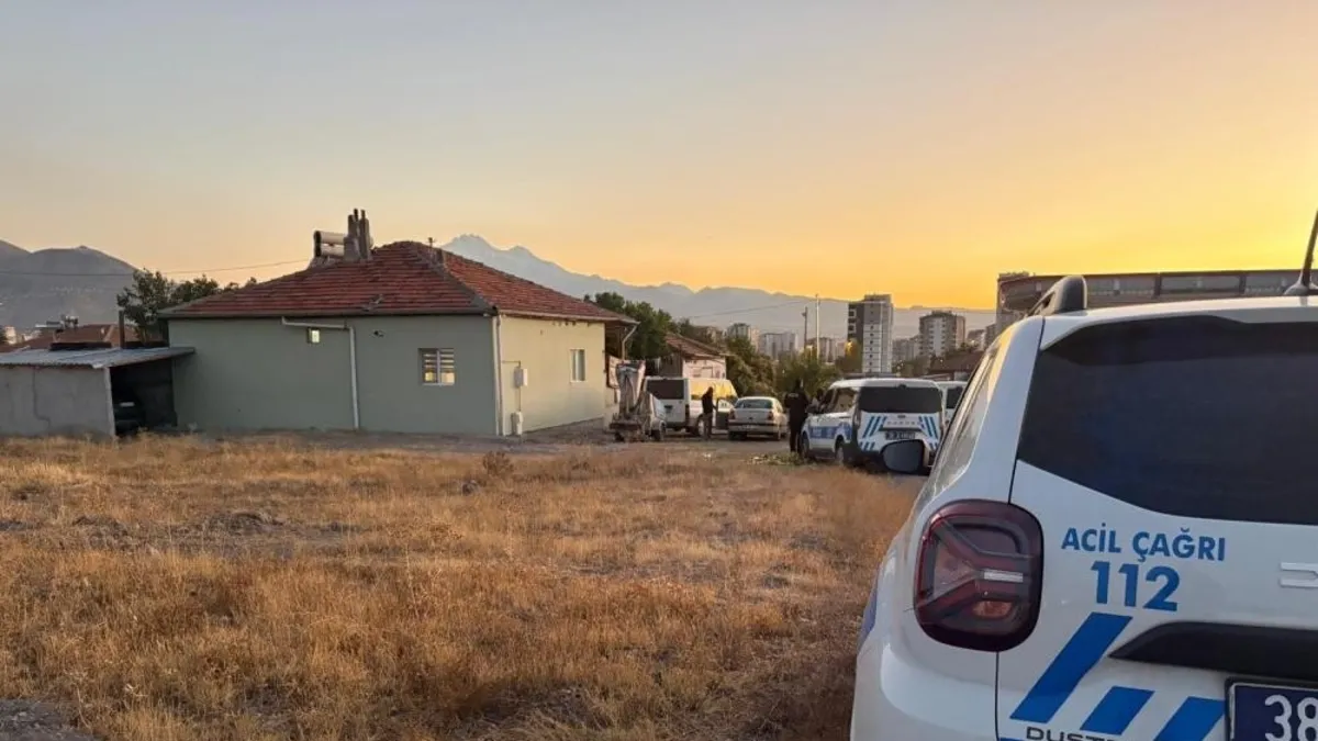Kayseri'de kabus anları! Kar maskeli saldırganlar baba ve oğlunu vurup kaçtı